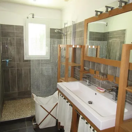 Het Club - Maison 3 Chambres, 6 Pers Au Sein D'une Avec Piscine A Ocean Mae-0471 *